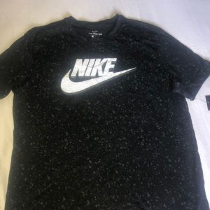 Nike T-Shirt w/Waterprint Design
